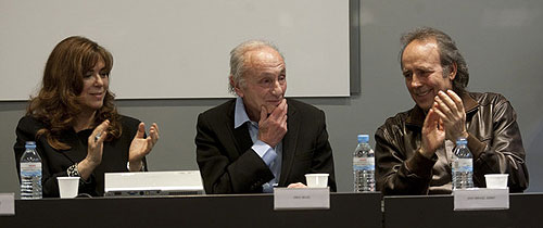 Oriol Regàs durante la presentación de sus memorias «Los años divinos» junto a Maria del Mar Bonet y Joan Manuel Serrat. © Julio Carbó