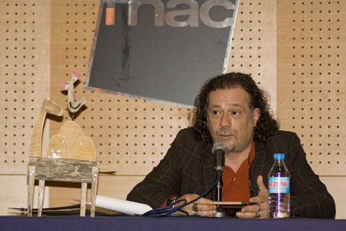 El director del Festival Pirineos Sur 2011, Luis Calvo en la presentación que tuvo lugar ayer en Barcelona. © Xavier Pintanel