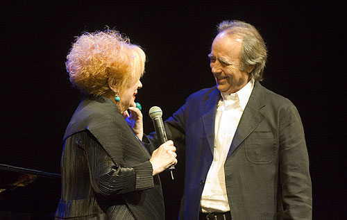 Núria Feliu y Joan Manuel Serrat. © Xavier Pintanel