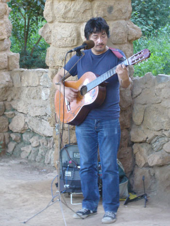 Nelson Poblete en el Parc Güell