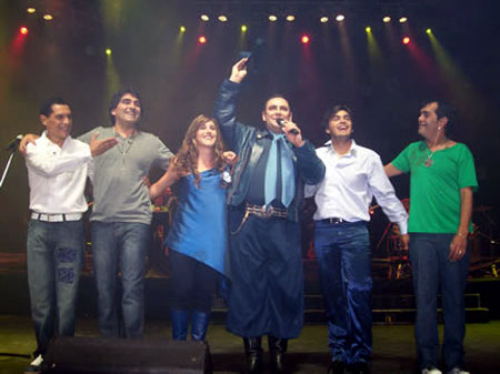 Soledad Pastorutti, Chaqueño Palavecino y Los Nocheros son, como cada año, los principales protagonistas delos festivales de verano en Argentina.  