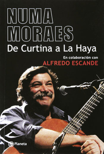 Portada del libro «De Curtina a La Haya» de Héctor Numa Moraes.