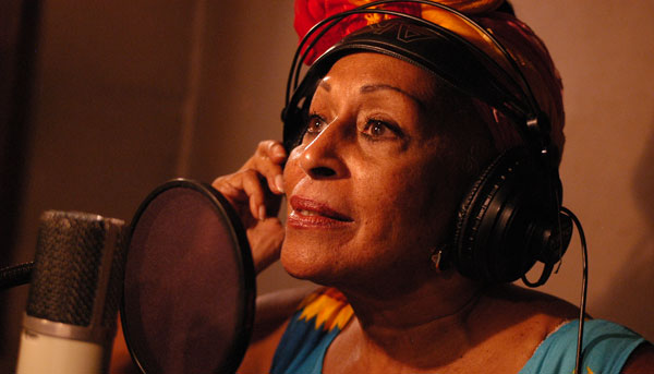 Omara Portuondo © Livio Delgado