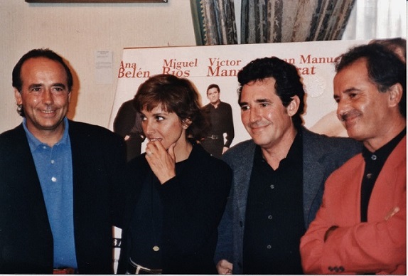 Presentación de la gira El gusto es nuestro - Ayuntamiento de Gijón (Asturias), 8 de agosto de 1996.   © Carles Gracia Escarp