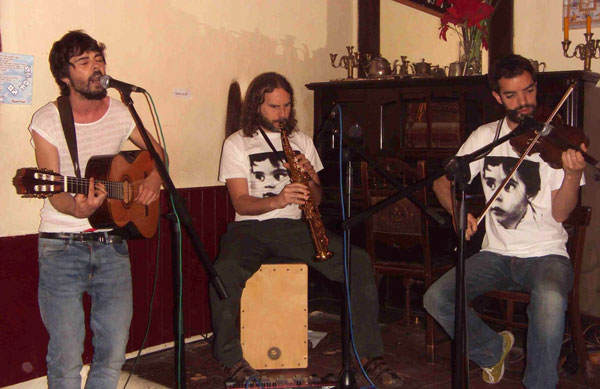 Dani Fernán, Jovi Fernández y Manu Clavijo.