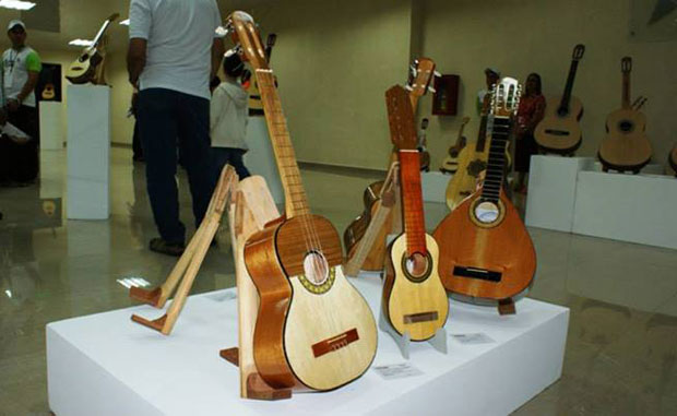 Muestra «Al ritmo del cuatro y al son del golpe de tambor» en Caracas