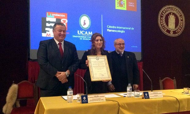 Estrella Morente en su nombramiento como directora de la Cátedra de Flamencología. © UCAM