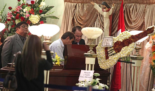 Velatorio de Óscar Avilés. © Vidal Tarqui/ANDINA