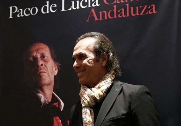 Pepe de Lucía, hermano del guitarrista Paco de Lucia, ha presentado hoy, en la Escuela Oficial de Correos y Telecomunicaciones de Madrid, el último trabajo del artista fallecido en México el pasado 25 de febrero, «Canción andaluza». © EP