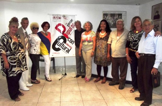 Presentación de «La eterna presencia del bolero» en la Cinemateca Maracay.