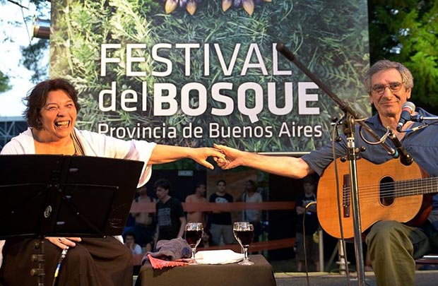 Liliana Herrero y Juan Falú en el Festival del Bosque. © FIFBA