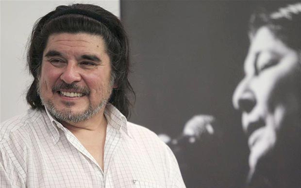 Fabián Matus, hijo de la fallecida cantante argentina Mercedes Sosa y presidente de la Fundación que lleva su nombre, durante la presentación del disco «Ángel» este 29 de octubre de 2014, en Buenos Aires (Argentina). © EFE