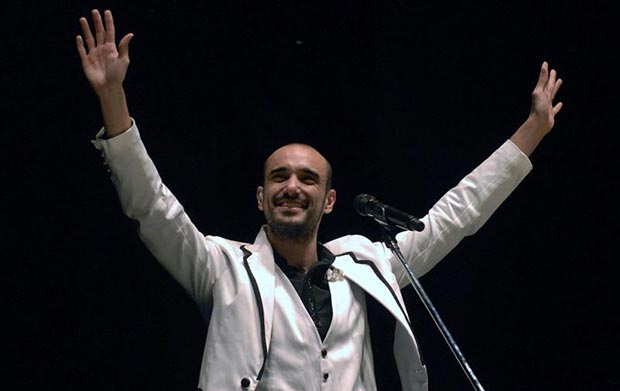 Abel Pintos hizo vibrar el Estadio Único de La Plata con sus canciones, © Carlos Cermele/Télam