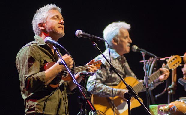 Martín Buscaglia y Kiko Veneno el pasado 26 de febrero en el Auditori de Barcelona, en el marco del festival BarnaSants. © Xavier Pintanel