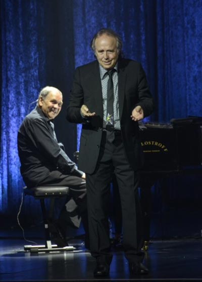 Joan Manuel Serrat en el Gran Rex de Buenos Aires. © Kaloian Santos Cabrera