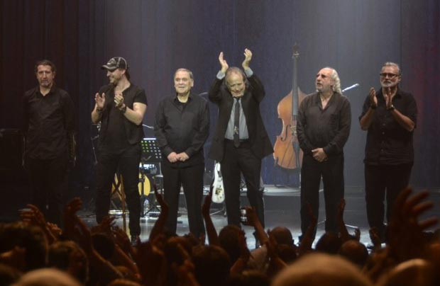 Joan Manuel Serrat en el Gran Rex de Buenos Aires. © Kaloian Santos Cabrera