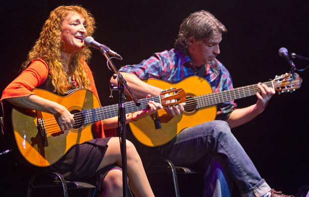 Alejandra Rabinovich durante su intervención en el Encuentro de la Canción Social de Latinoamérica y el Caribe «Canto de Todos». © Ministerio de Cultura de la Argentina