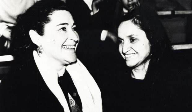 Margot Loyola y Violeta Parra.