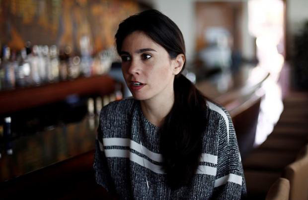 Fotografía de la cantautora chilena Javiera Mena durante su paso por la 57 edición del Festival Internacional de la Canción de Viña del Mar, en la ciudad de Viña del Mar, localidad distante a 120 Km, al noreste de Santiago de Chile. © EFE