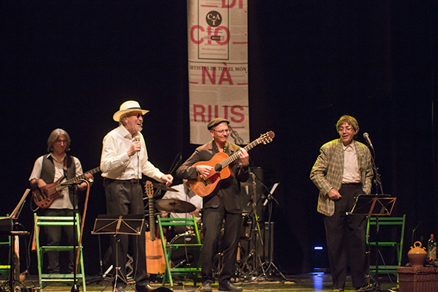 Quico el Célio, el Noi y el Mut de Ferreries presentaron en primicia las canciones del que será su próximo trabajo discográfico «No tinc diners!». © Xavier Pintanel