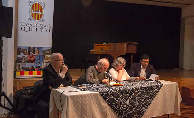 Presentación del libro de Luis García Gil «Joan Isaac. Bandera negra al cor». © Pol Pintanel