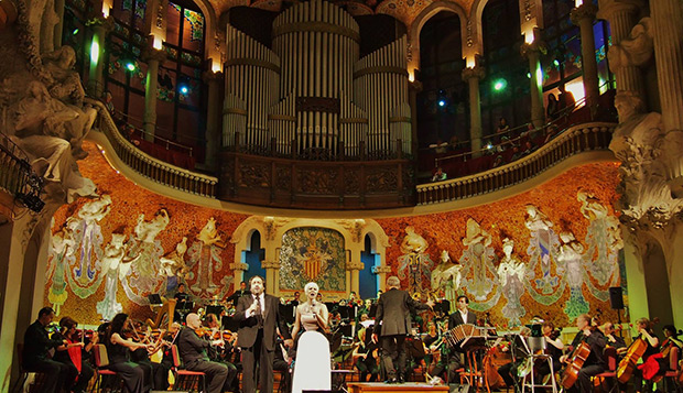 Tangos en el Palau de la Música: Pasión Vega y José Manuel Zapata. © Carles Gracia Escarp