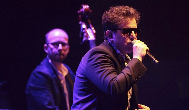 Calamaro seduce en Zaragoza con su versión más reposada. © EFE