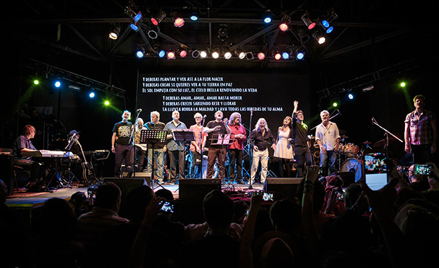 «Spinetta, el marcapiel» en el Konex. © Luis Monserrat