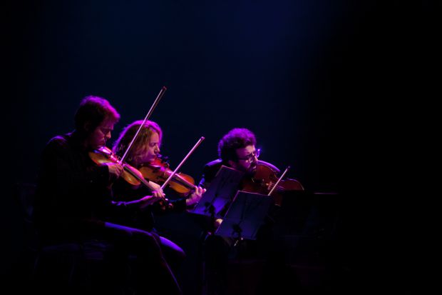 Dani Cubero, María Sanz y Bernat Bofarull. © Isabel Camps