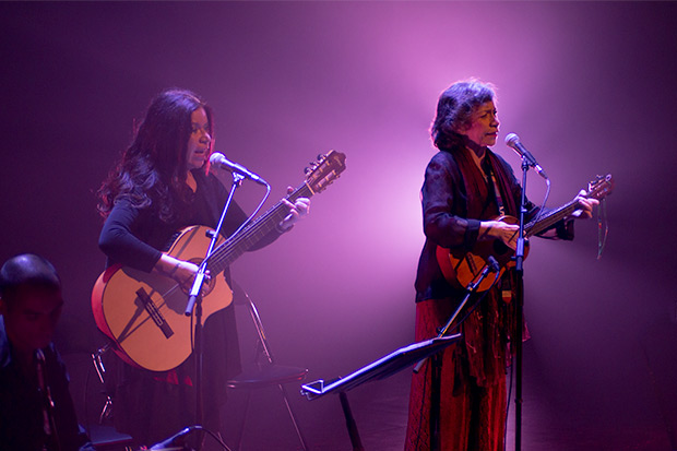 Tita e Isabel Parra. © Xavier Pintanel