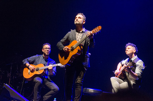 Jorge Drexler en el Teatro Gran Rex de Buenos Aires (Argentina). © Kaloian Santos Cabrera