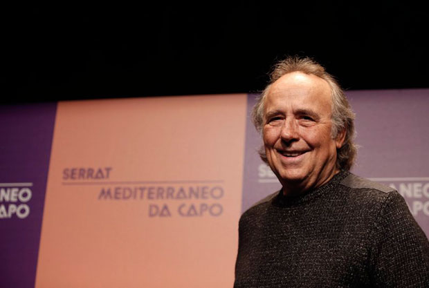 Joan Manuel Serrat en la rueda de prensa de presentación de la gira «Mediterráneo da capo». © EFE