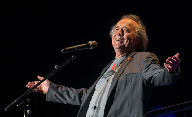 Joan Manuel Serrat ofrece un concierto gratuito en Buenos Aires. © Kaloian Santos Cabrera