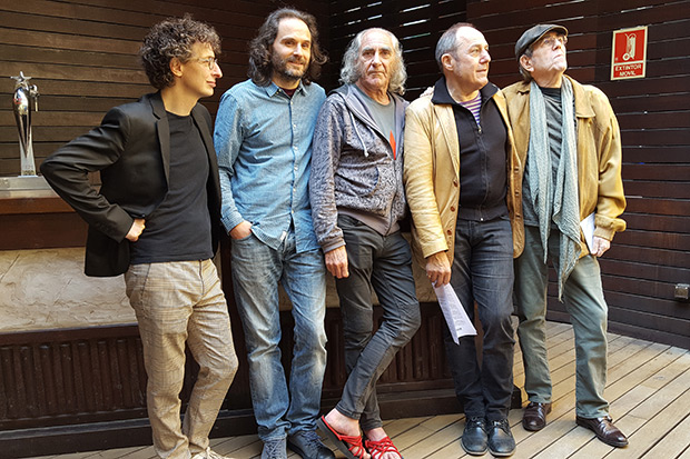 Foto de la presentación de prensa el pasado viernes en Barcelona. De izquiera a derecha: Eduard Iniesta, Alfons Olmo, Pau Riba, Pere Camps y Quico Pi de la Serra. © Xavier Pintanel