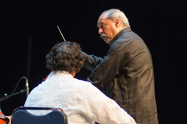 El maestro Enrique Pérez Mesa, director de la Orquesta Sinfónica Nacional (OSN) de Cuba. © Xavier Pintanel