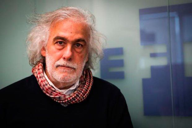 El productor audiovisual uruguayo Daniel Charlone posa durante una entrevista con Efe este viernes 30 de agosto de 2019, en Montevideo (Uruguay). © EFE|Raúl Martínez