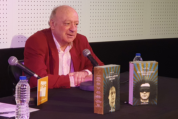 Jaume Sisa presenta «Els llibres galàctics 1966-2018». © Xavier Pintanel