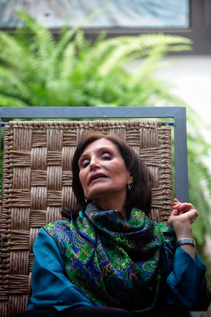 La escritora mexicana Ángeles Mastretta durante una entrevista con Efe en Ciudad de México. © EFE|Sáshenka Gutiérrez