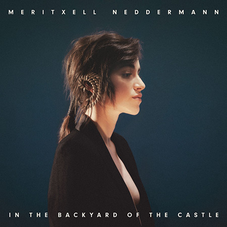 Portada del disco «In The Backyard Of The Castle» de Meritxell Neddermann.