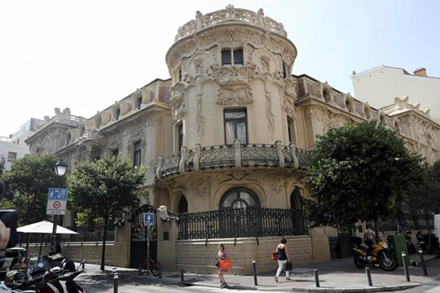 Fachada de la Sociedad General de Autores Españoles (SGAE). © EFE|Chema