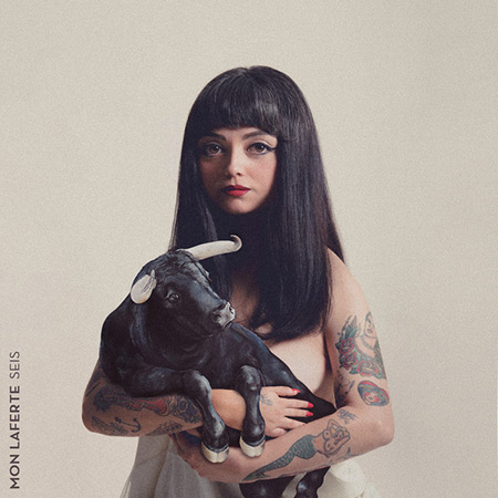 Portada del disco «Seis» de Mon Laferte.