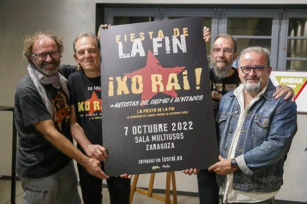 Cuatro de los doce integrantes del grupo Ixo Rai!: Juan Lanuza «Jota», Mikel Isac, Eugenio Gracia y Alfonso Urben. © EFE|Javier Cebollada