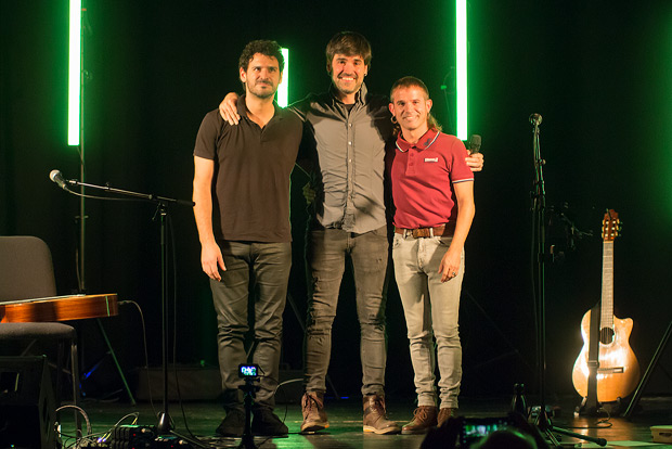 De izquierda a derecha: Victor Nin, Roc Casagran y Cesk Freixas. © Xavier Pintanel
