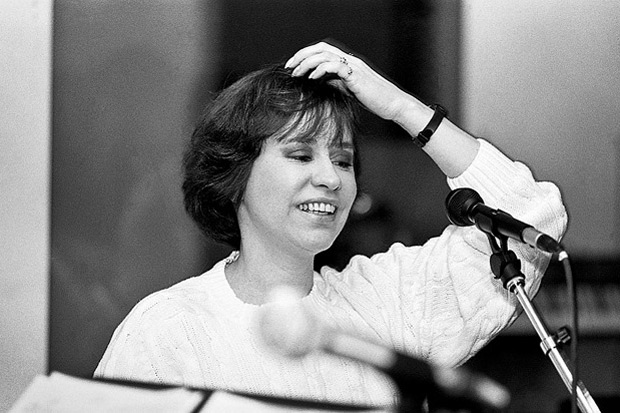 Astrud Gilberto.