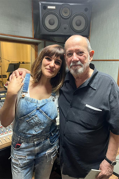 Rozalén y Silvio Rodríguez.