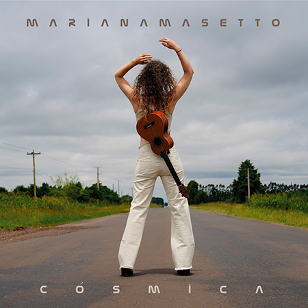 Portada del disco «Cósmica» de Mariana Masetto.