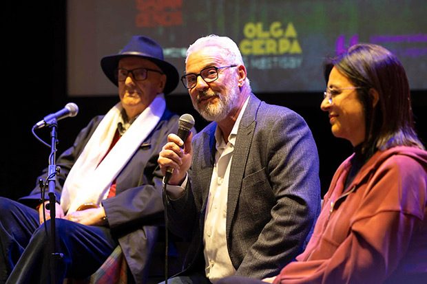De izquierda a derecha: Elfidio Alonso, Elfidio Alonso Palazón y Olga Cerpa. © Miguel Barreto|Universidad de La Laguna