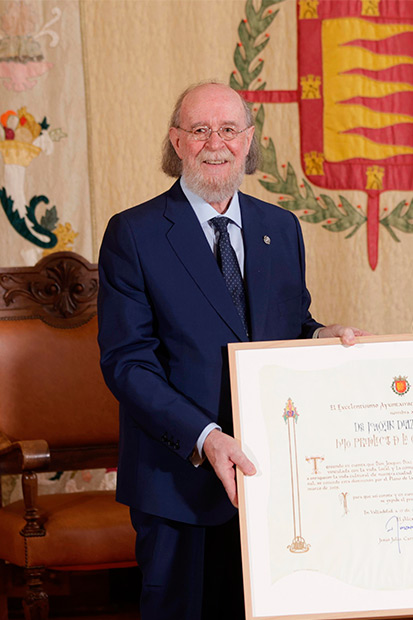 Joaquín Díaz es nombrado Hijo Predilecto de Valladolid. © Prensa Ayuntamiento de Valladolid.