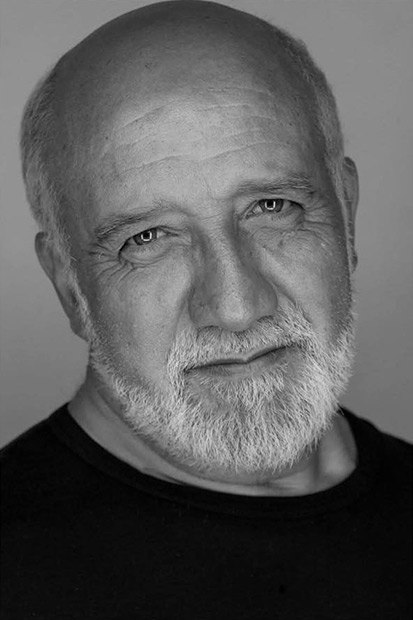 Mario Salazar.