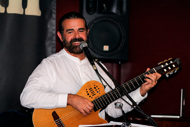 Adri&aacute;n Goizueta. &copy; Xavier Pintanel